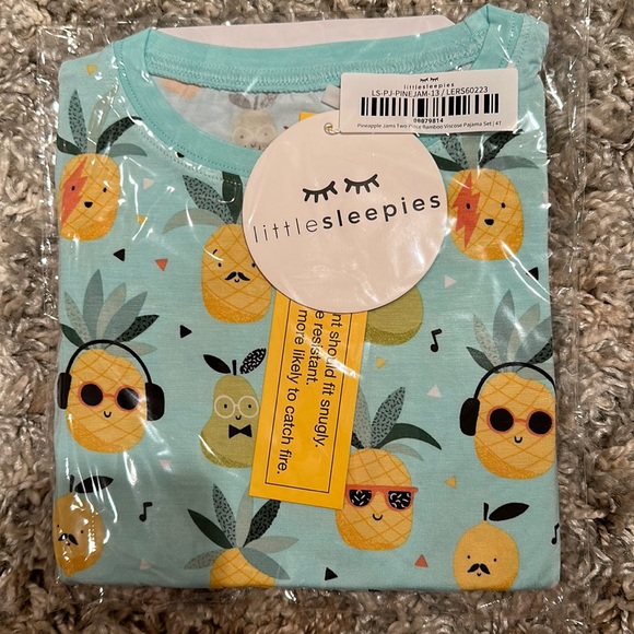 Little Sleepies Pineapple 2 piece pajama set 4T